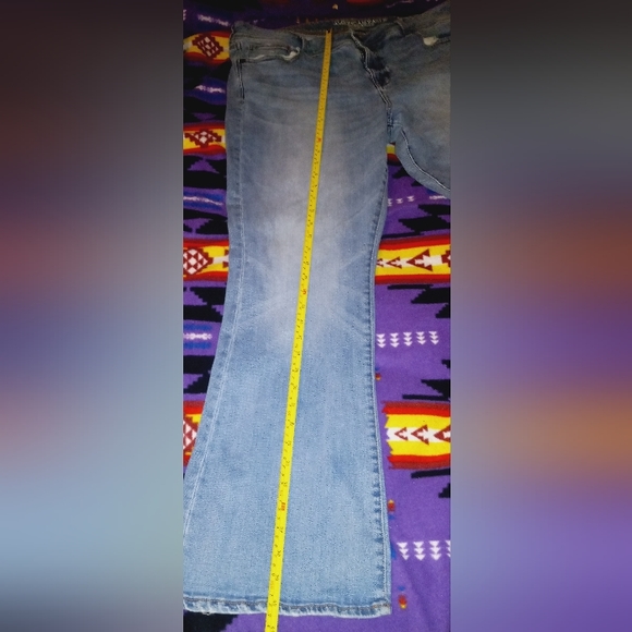 American Eagle Jeans - Picture 7 of 7